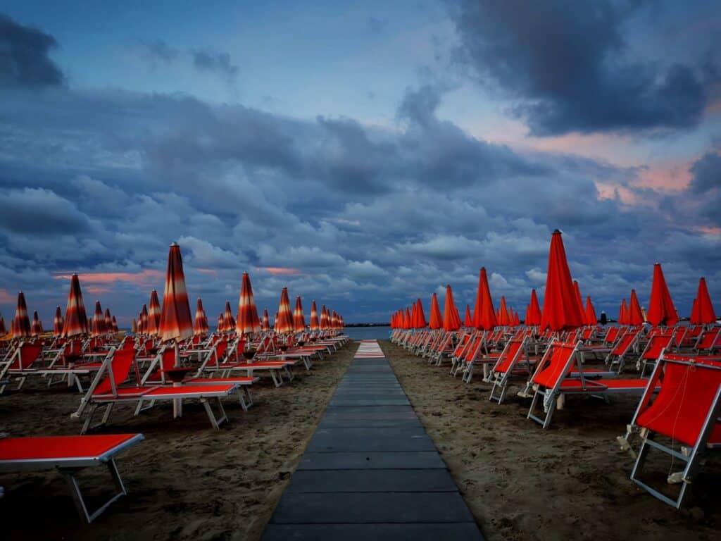 spiaggia nuvole