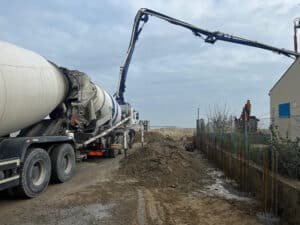 Difesa di Valverde dalle mareggiate, accordo con il Condominio Garden per i varchi verso la spiaggia