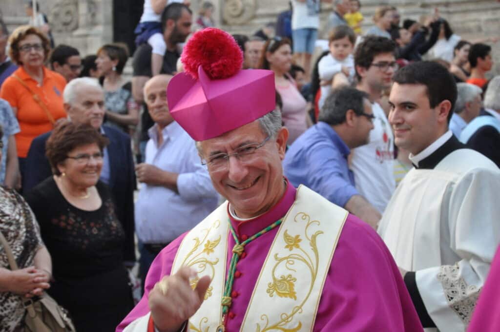 Abbiamo un nuovo Vescovo: è Monsignor Antonio Giuseppe Caiazzo