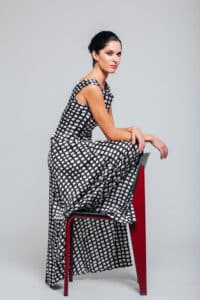 Per ridere e per pensare arriva a teatro “Fiabafobia” con Arianna Porcelli Safonov