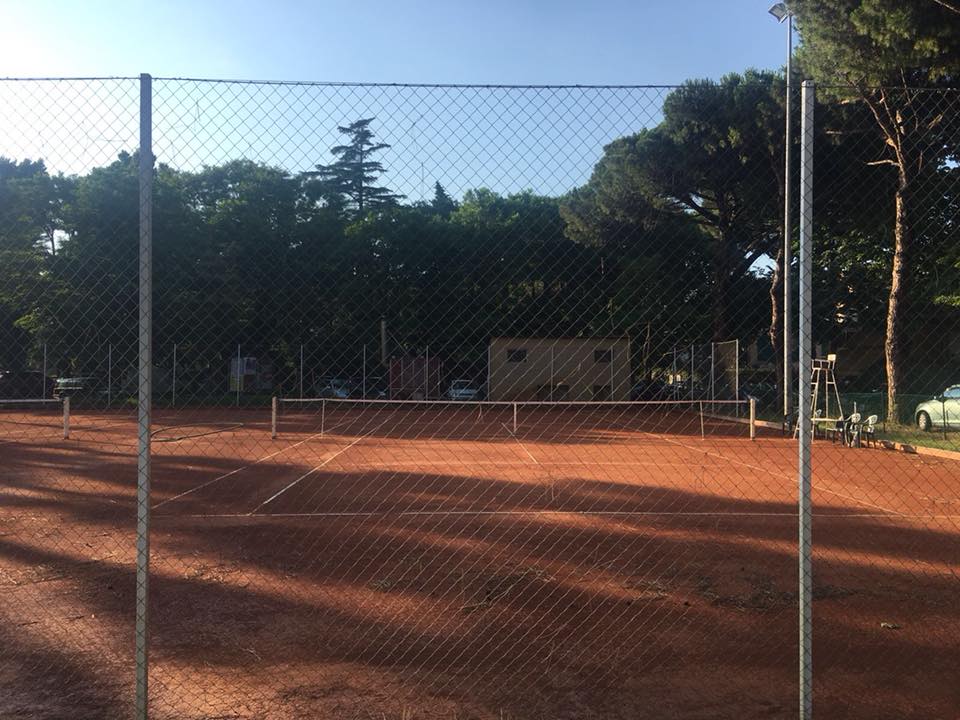 Circolo Tennis di via Abba, via al restyling in cambio di otto anni di gestione