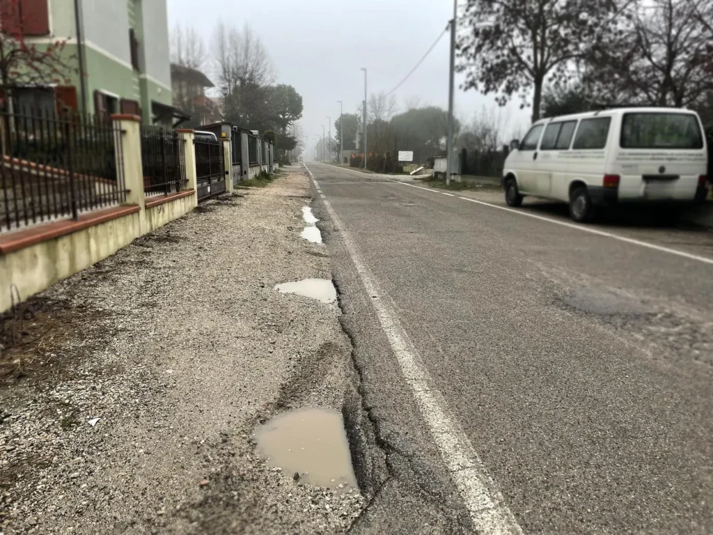 via_palazzone_cesenatico