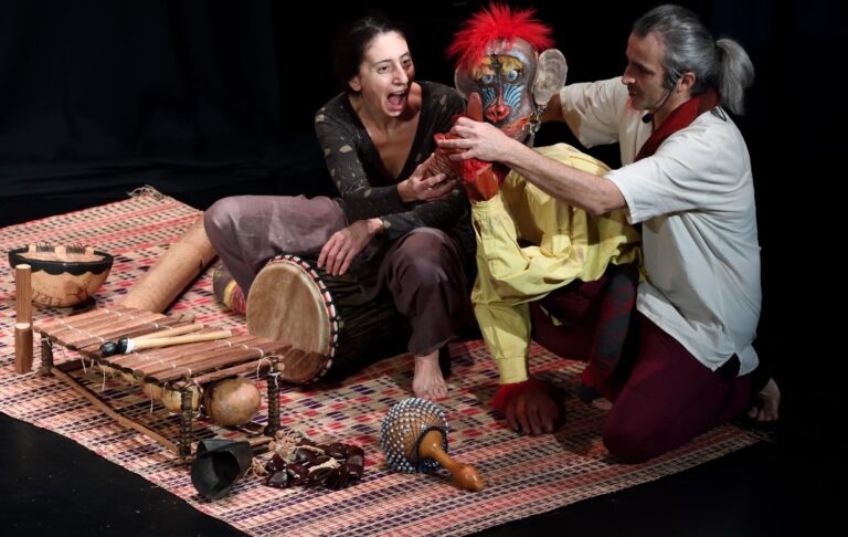 Domani una fiaba intercontinentale per “Sciroppo di Teatro”