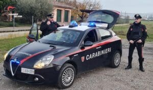 Rapina ad un negozio di abbigliamento, denunciato un 53enne
