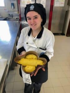 Per Pasqua la colomba la preparano gli allievi della scuola di ristorazione