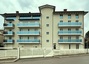 Colpo di scena: dissequestrato l’ex Albergo Riviera e acquirenti assolti