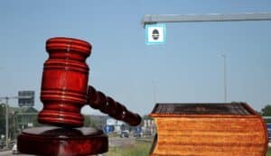Autovelox, che pasticcio! Per il Giudice di Pace quello sulla Statale “non é omologato”