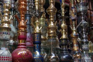 Stop ai bazar cingalesi sul porto? Il sindaco: “Ci stiamo ragionando”