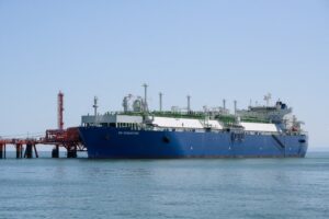 De Pascale: “Non permetteremo che il rigassificatore danneggi la pesca”