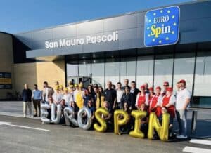 Al posto della caserma Cagnona ha inaugurato un nuovo “Eurospin”