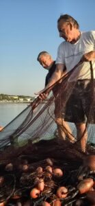 Fermo pesca, arrivano gli indennizzi del 2024. Ma per il 2025 le cooperative denunciano il caos burocratico