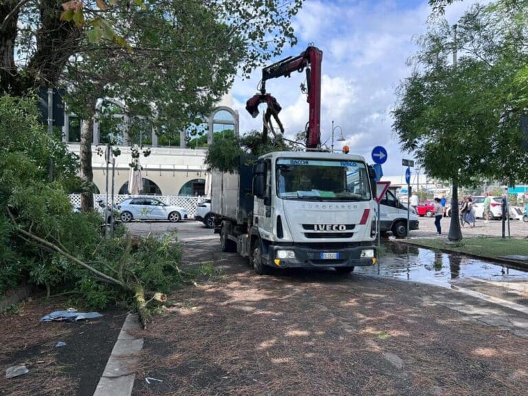 Cesenatico guarda a Ravenna: anticipare le dune contro le mareggiate?