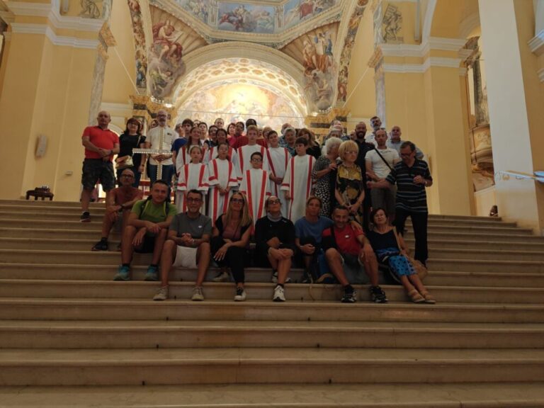 Sveglia all’alba per il pellegrinaggio alla Madonna del Monte