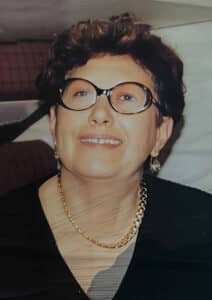 Addio a Renata Gallina, storica titolare del bagno “Renata”