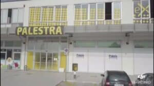 Slitta ancora la riapertura di ExtraFit, la palestra ferma da mesi: “Colpa di Crans Montana…”