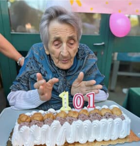 Cesenatico ha festeggiato i 101 anni di nonna Angela