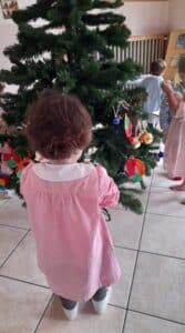 Dolci e stelle di Natale per la scuola dell’infanzia di Sala