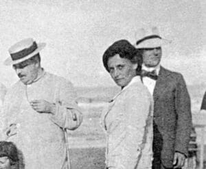 Cesenatico, 22 agosto 1913: l’istantanea di Fides fra Prezzolini e Croce