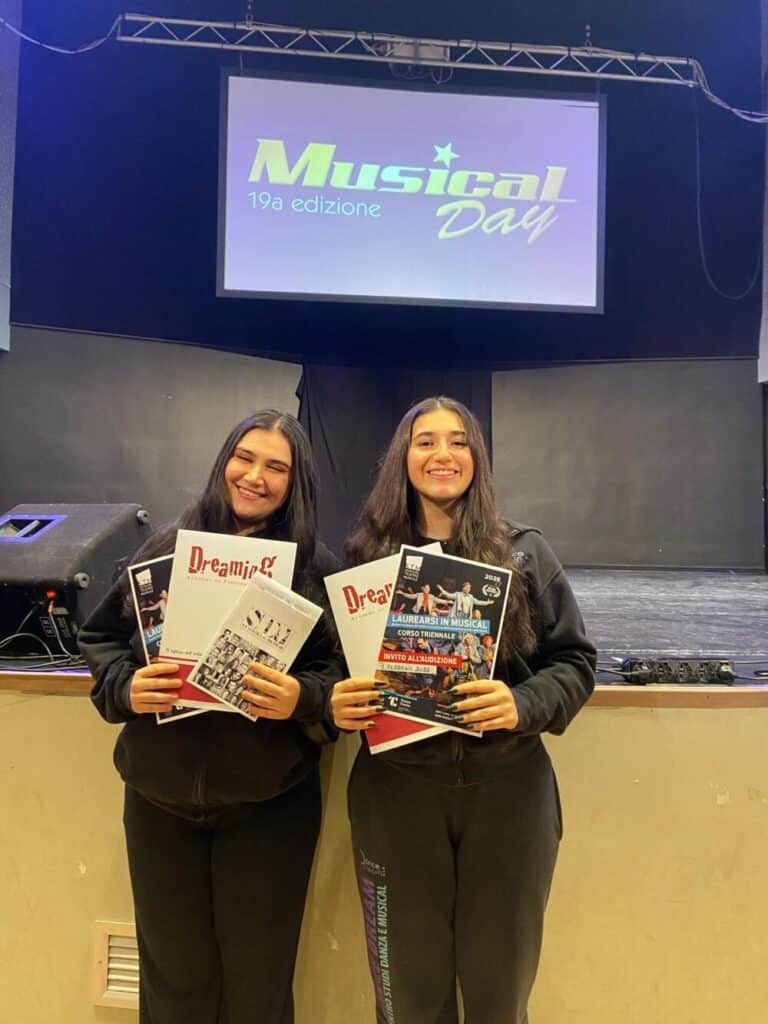 Martina Giordani e Ilaria Delvecchio: borsa di studio per Londra e audizioni nelle accademie