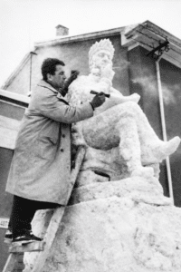 Dante che si scioglie al sole: 60 anni dopo, la neve di Tito Neri parla ancora a Cesenatico