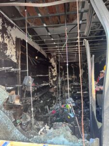 Edicola del porto canale, dopo l’incendio lavori quasi conclusi: riapertura vicina