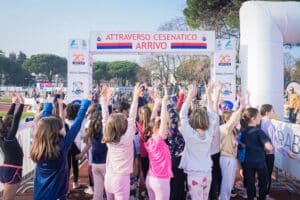 Cesenatico Kids ha aperto “Attraverso Cesenatico”: entusiasmo al prologo dedicato ai più giovani