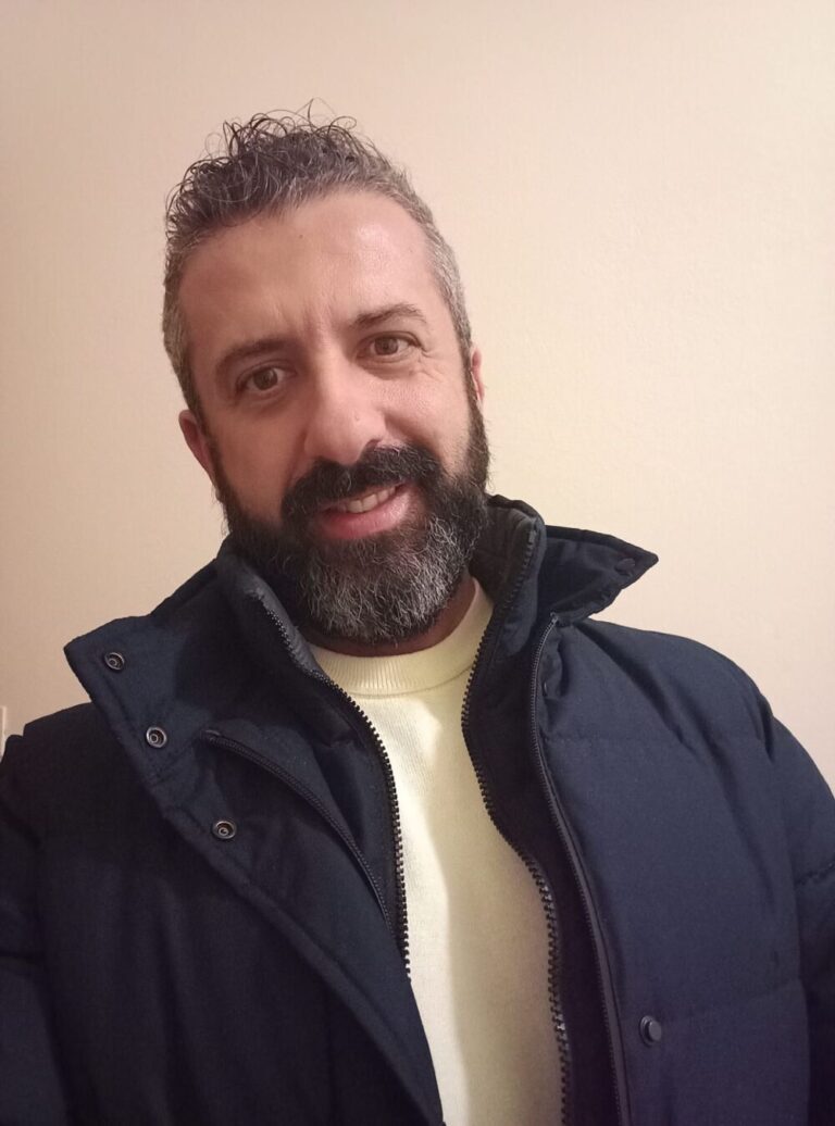 Frank Parisi, infermiere e attore: torna al cinema con “Chiamatemi Joe”