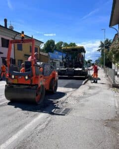 Via Cesenatico, asfaltature tra Borella e Villalta: senso unico alternato fino a mercoledì