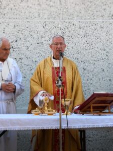 Il lavoro come “strumento di pace”: il messaggio del vescovo Caiazzo alla festa diocesana di Cesenatico
