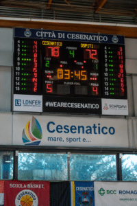 Un nuovo tabellone luminoso per il Palazzetto dello Sport