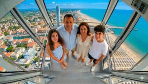 Cesenatico, sulla Ruota Panoramica arriva il “servizio selfie”