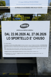 ATR chiude lo sportello per ferie: cittadini e lavoratori senza permessi nel pieno della stagione estiva