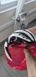 Agostini rassicura dopo la caduta: “Salvo grazie al casco”