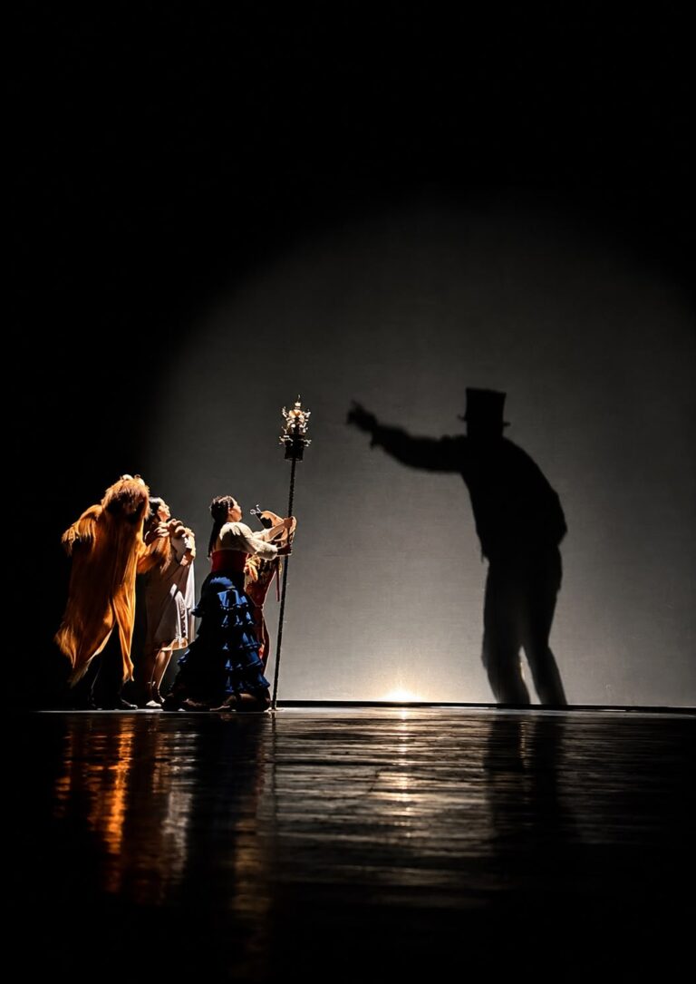 La magia solidale di “OZ el otro mago” conquista il Bonci