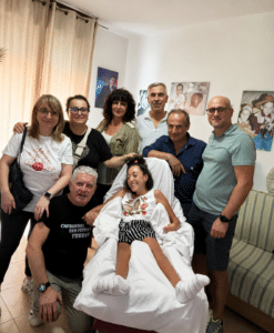 “Chi Burdel” porta una benefattrice tedesca da Giada: “Un gesto che vale più di mille parole”