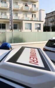 Tragedia a Mima: bimba di 4 anni muore nella piscina di un hotel