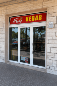 Stop del Comune al King Kebab: l’ordinanza resta revocabile