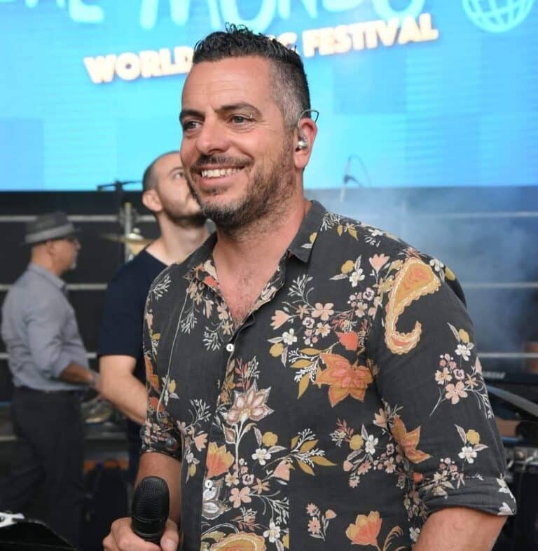 Mirko Casadei festeggia 54 anni a San Marino, naturalmente sul palcoscenico