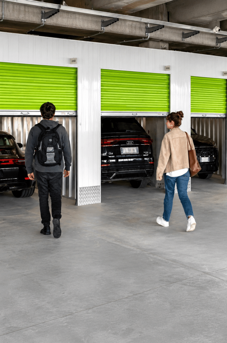 A Cesenatico il “garage sicuro” per supercar, auto storiche e moto