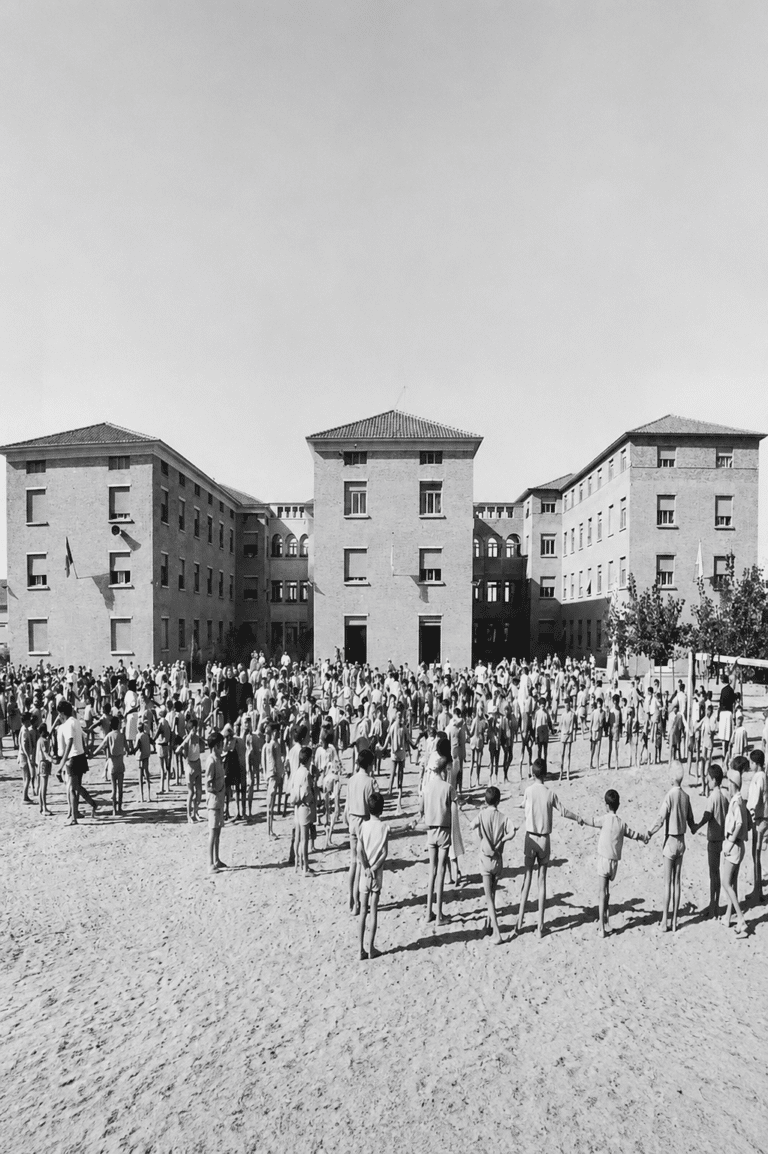 Estate 1952, quando a Cesenatico arrivarono i bambini del Papa