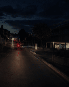 Blackout dell’illuminazione pubblica a Sala, diverse strade restano al buio