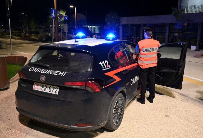 Ubriaco in bicicletta rifiuta di sottoporsi all’alcoltest: denunciato dai Carabinieri