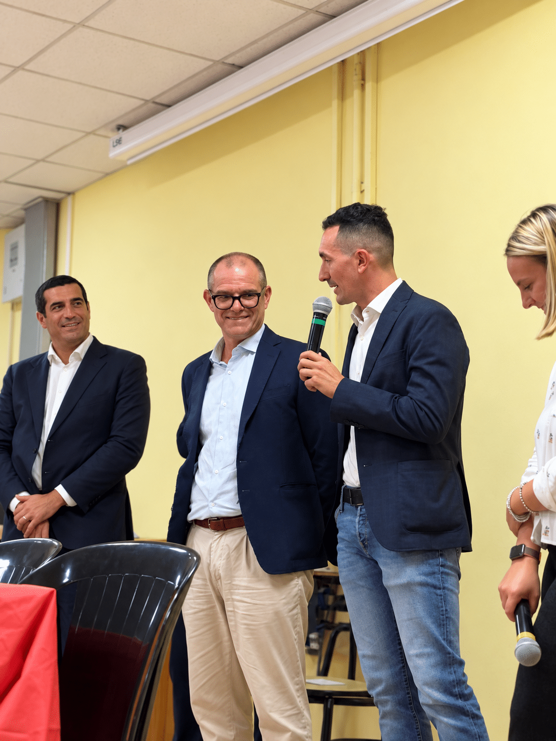Il popolo del Pd incorona Agostini: ecco il candidato del centrosinistra (il video)