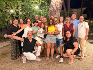 Alessandra Minghetti, la “Reg” che trasformò un gruppo di genitori in una compagnia teatrale