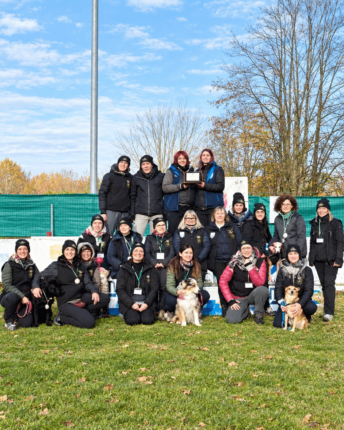 Cani e padroni a scuola: a Cesenatico parte il corso di rally obedience