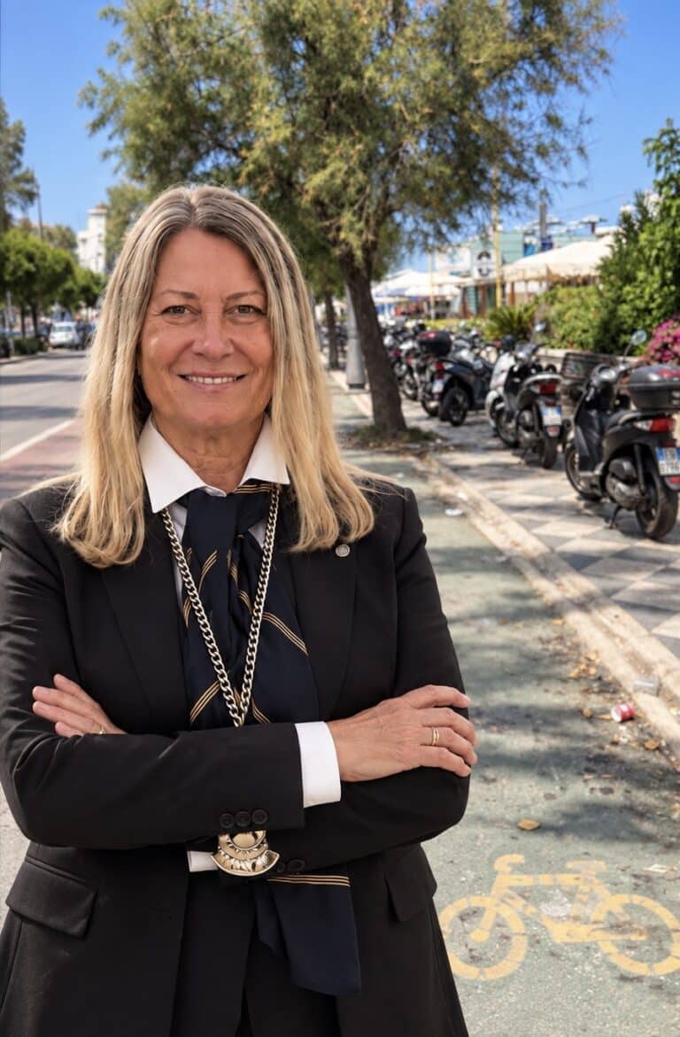 Ciclabile di Viale Carducci, Viganò (FdI): “Un vero percorso a ostacoli”