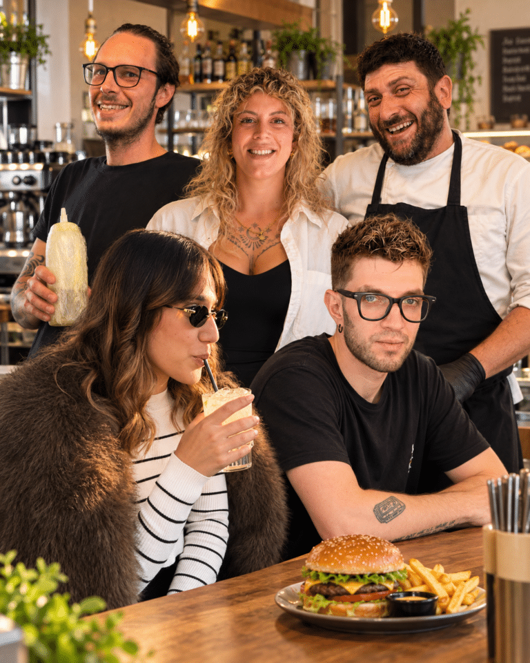 Il Locos saluta l’estate con una grande festa in piazza Romagna Mia