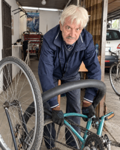 La bottega perde il suo sorriso: addio a Walter Bocchini