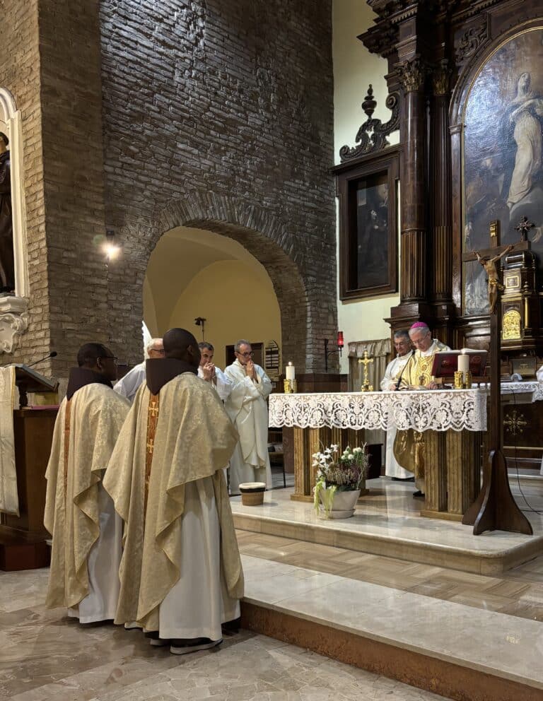 Cesenatico riabbraccia i frati francescani, Caiazzo: “Qui si potrà trovare pace”